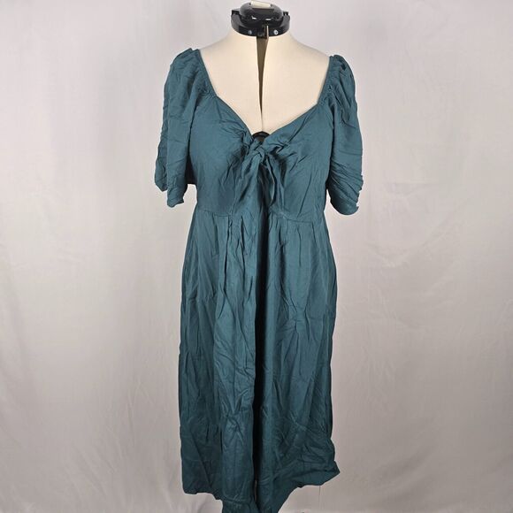 Bloomchic Dress Women's 1X Green On or Off Shoulder Knotted Midi Plus Size NWT - Picture 1 of 14